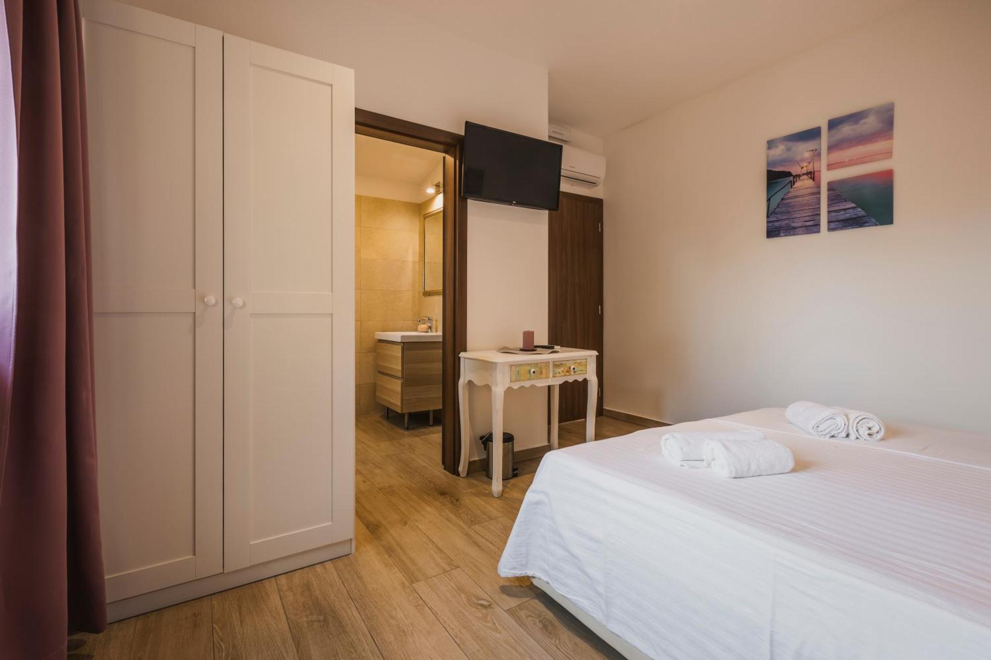 Rooms With Breakfast Near Porec Nova Vas  Kültér fotó