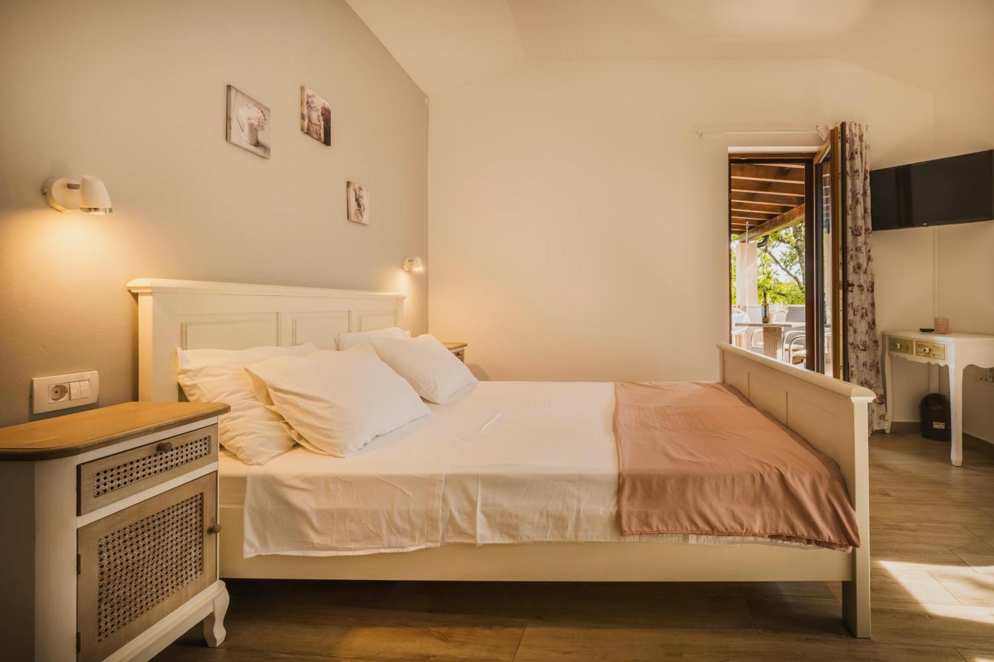 Rooms With Breakfast Near Porec Nova Vas  Kültér fotó